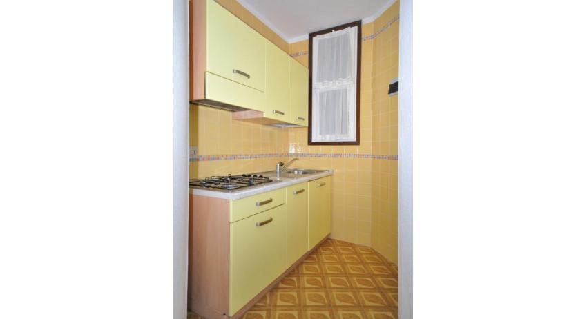 appartamenti VILLAGGIO TIVOLI: C6 - angolo cottura (esempio)