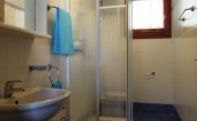 residence LEOPARDI: B5/1* - bagno con box doccia (esempio)